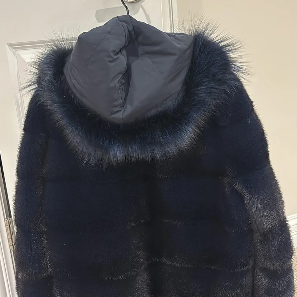 Mink Jacket - Picture 4 of 8